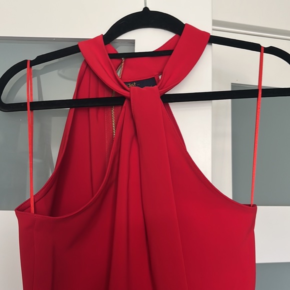 Red size 6 dress - Picture 2 of 4